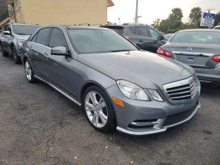 Mercedes-Benz E-Class - Thumbnail 5