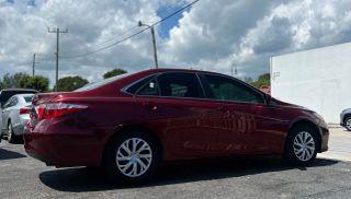 Toyota Camry - Thumbnail 6