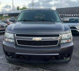 Chevrolet Tahoe - Thumbnail 5