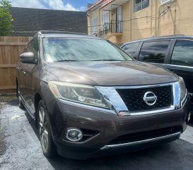 Nissan Pathfinder - Thumbnail 2