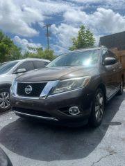 Nissan Pathfinder - Thumbnail 8