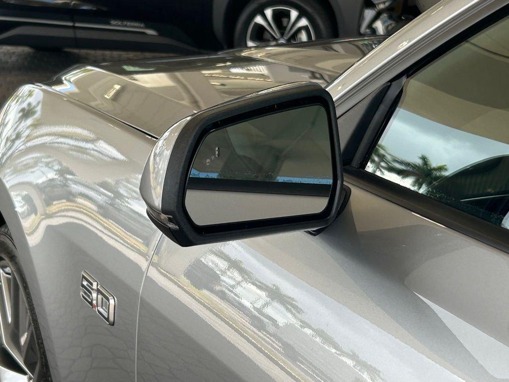 Ford Mustang Gt Premium Fastback Rwd Fastback - Thumbnail 16