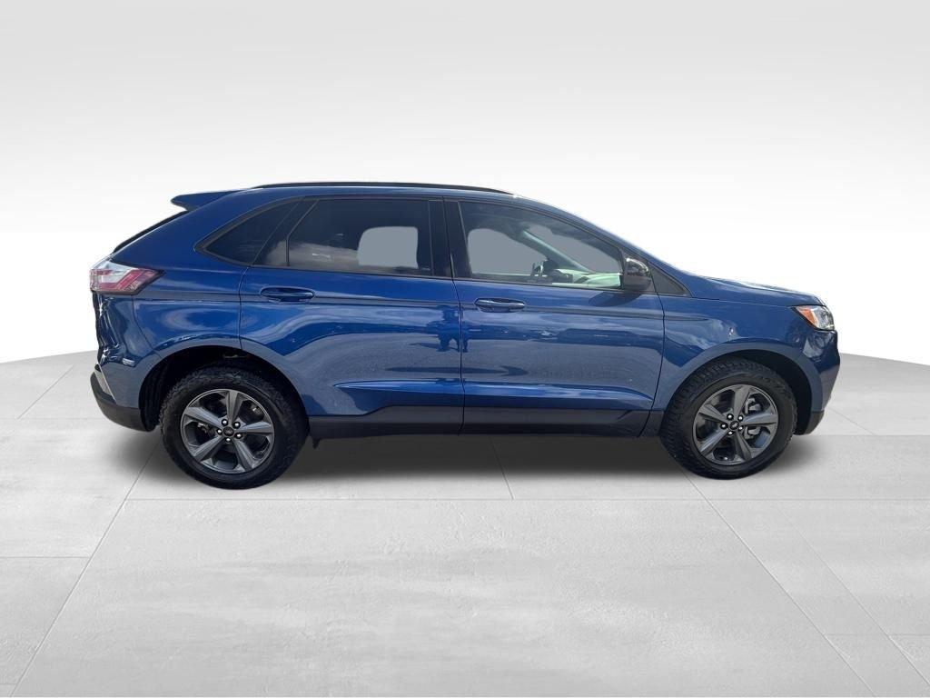 Ford Edge Sel Awd 4 Door Suv - Thumbnail 5