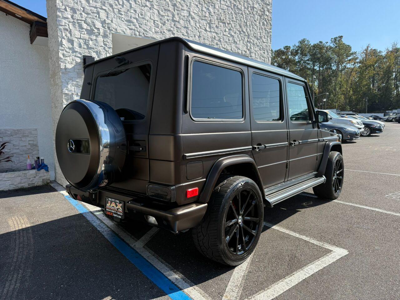 Mercedes-Benz G-Class - Thumbnail 19