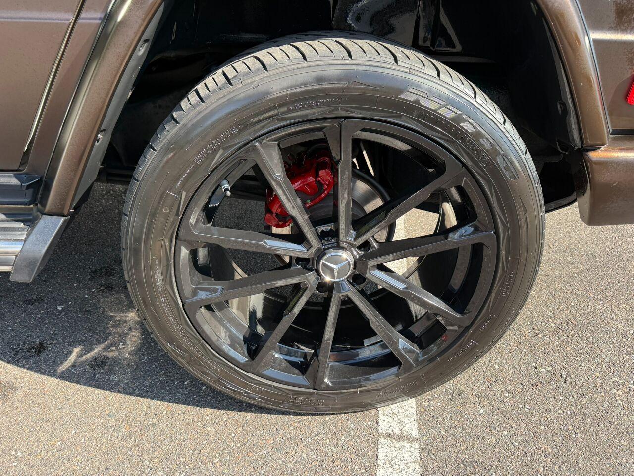 Mercedes-Benz G-Class - Thumbnail 9