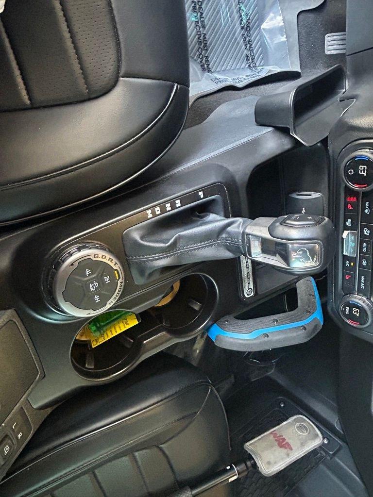 Ford Bronco Outer Banks 4Wd 2 Door Suv - Thumbnail 17