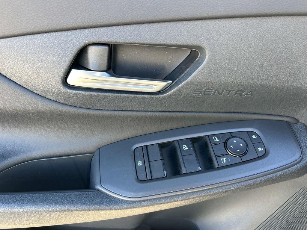 Nissan Sentra Sv - Thumbnail 19