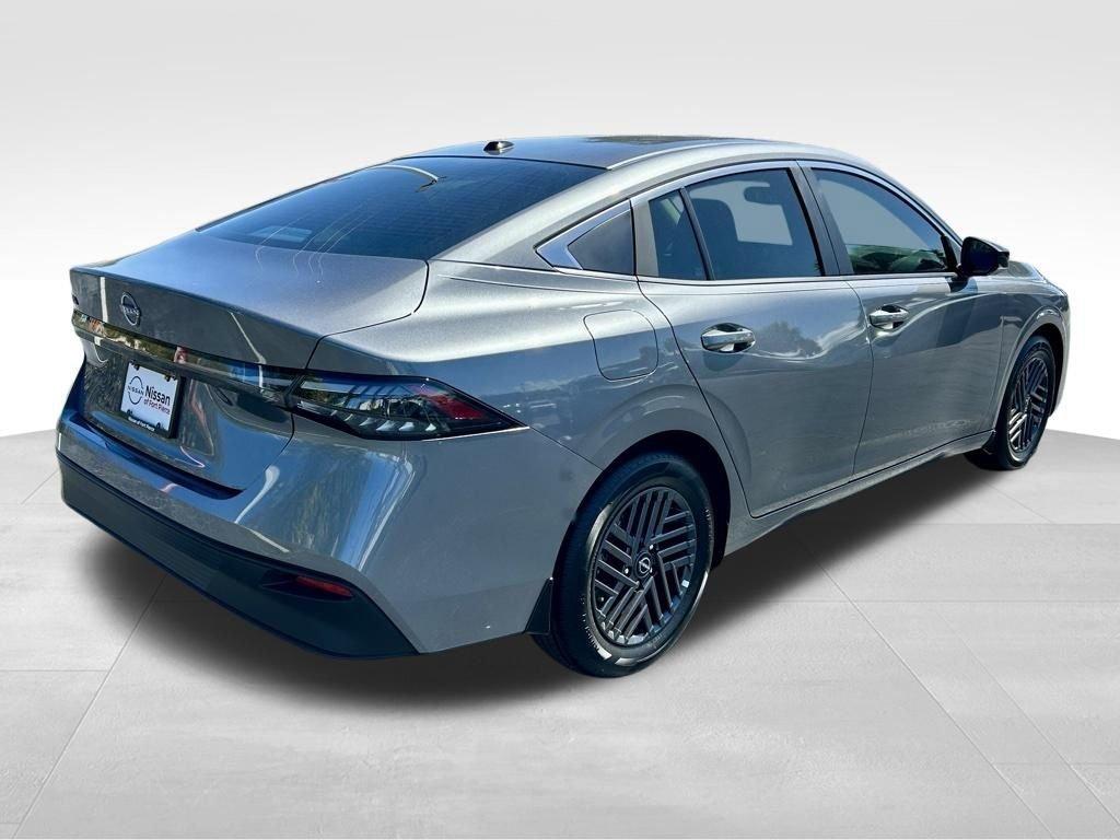 Nissan Sentra Sv - Thumbnail 6