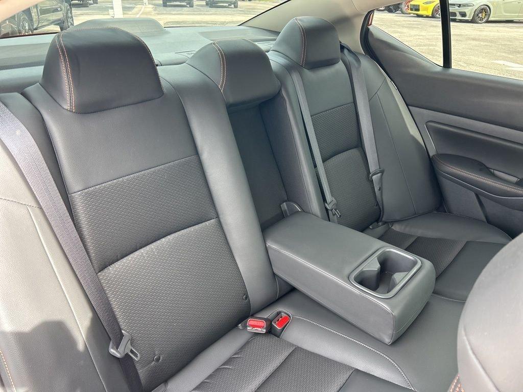 Nissan Altima 2.5 Sr - Thumbnail 16