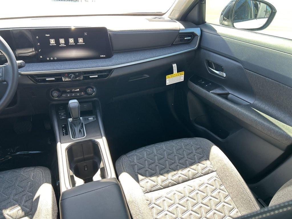 Nissan Kicks Sv - Thumbnail 13