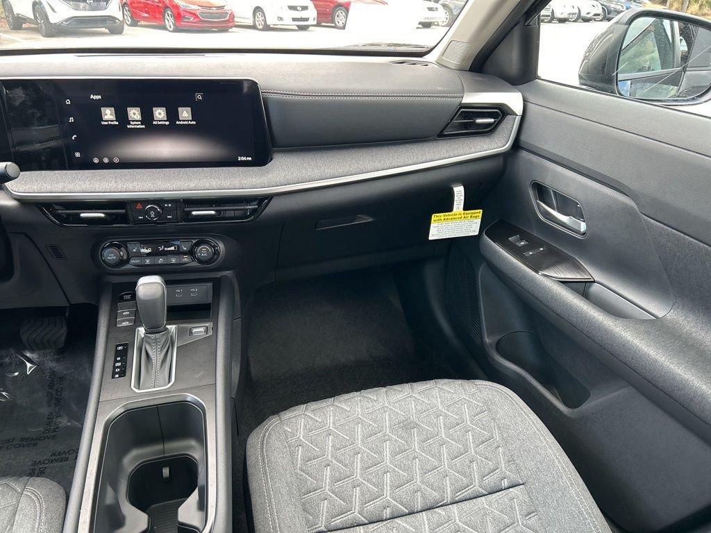 Nissan Kicks Sv - Thumbnail 13