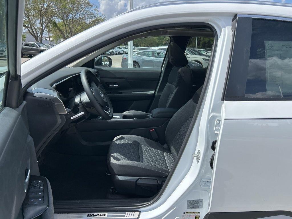 Nissan Kicks Sv - Thumbnail 17