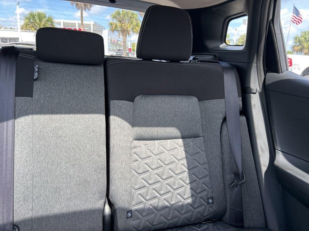 Nissan Kicks Sv - Thumbnail 16