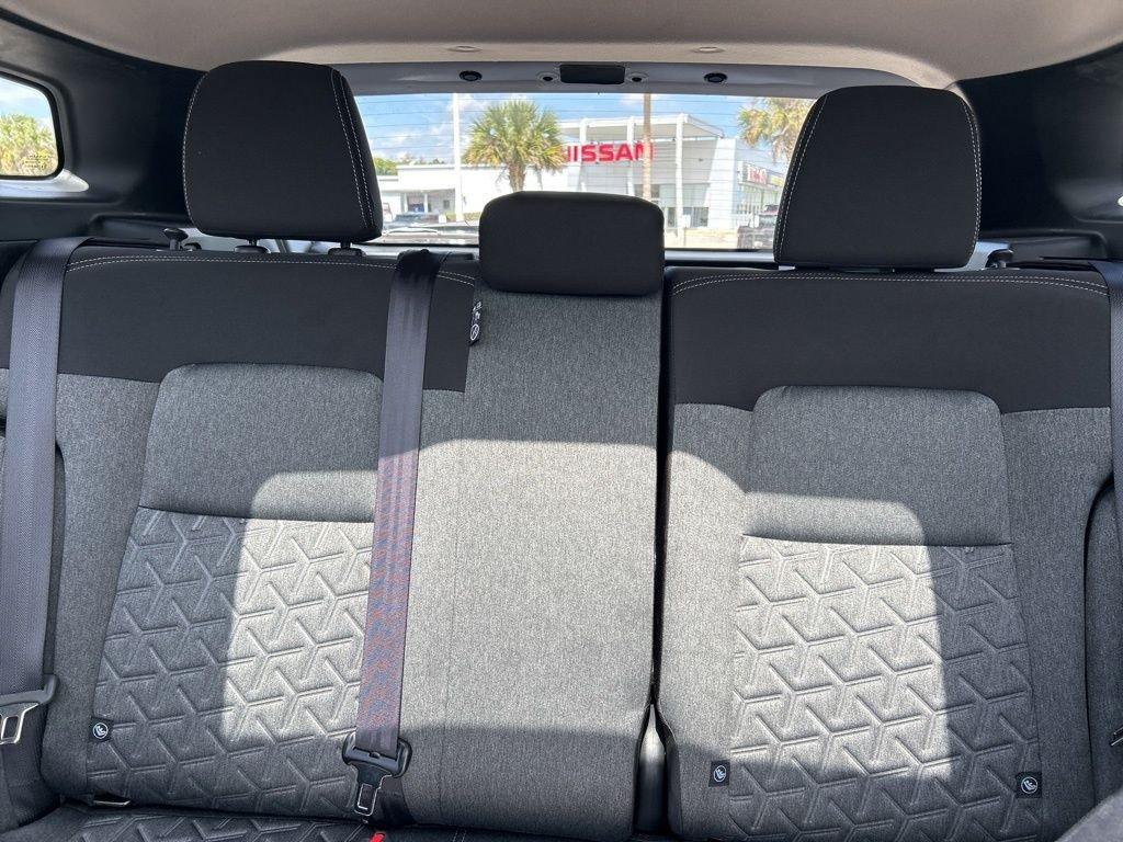 Nissan Kicks Sv - Thumbnail 15