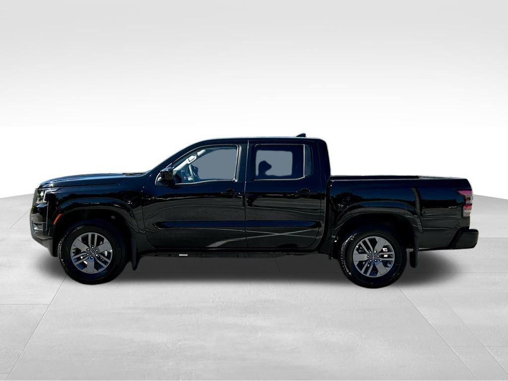 Nissan Frontier Crew Cab Sv - Thumbnail 4