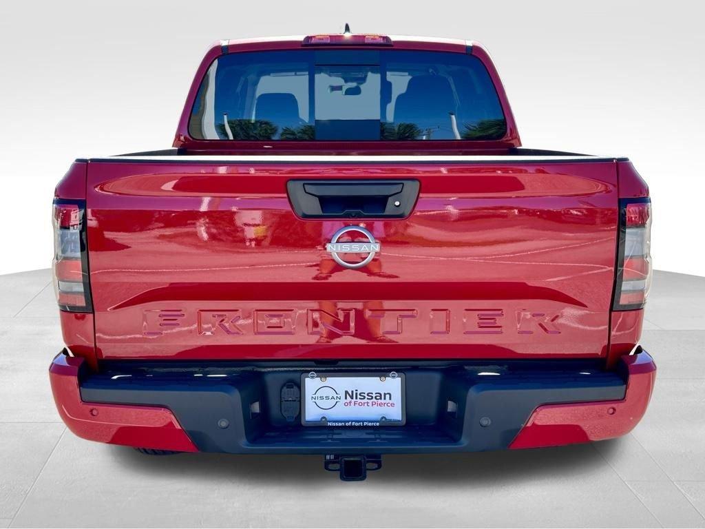 Nissan Frontier Crew Cab Sv - Thumbnail 8