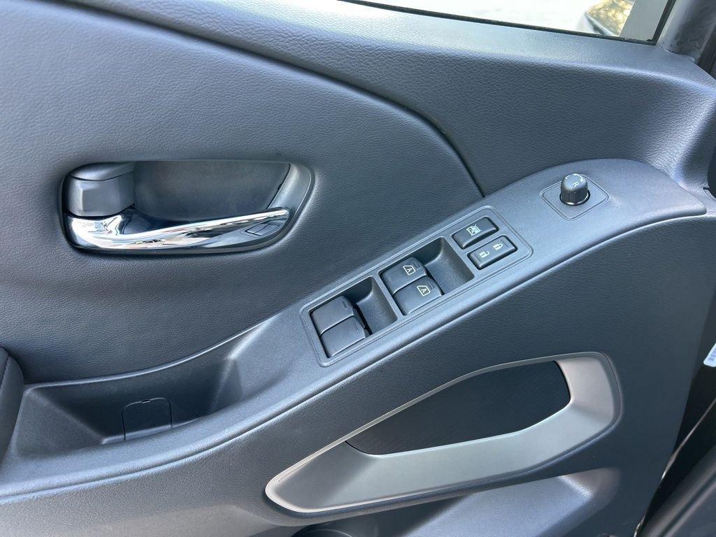 Nissan Frontier Crew Cab Sv - Thumbnail 20