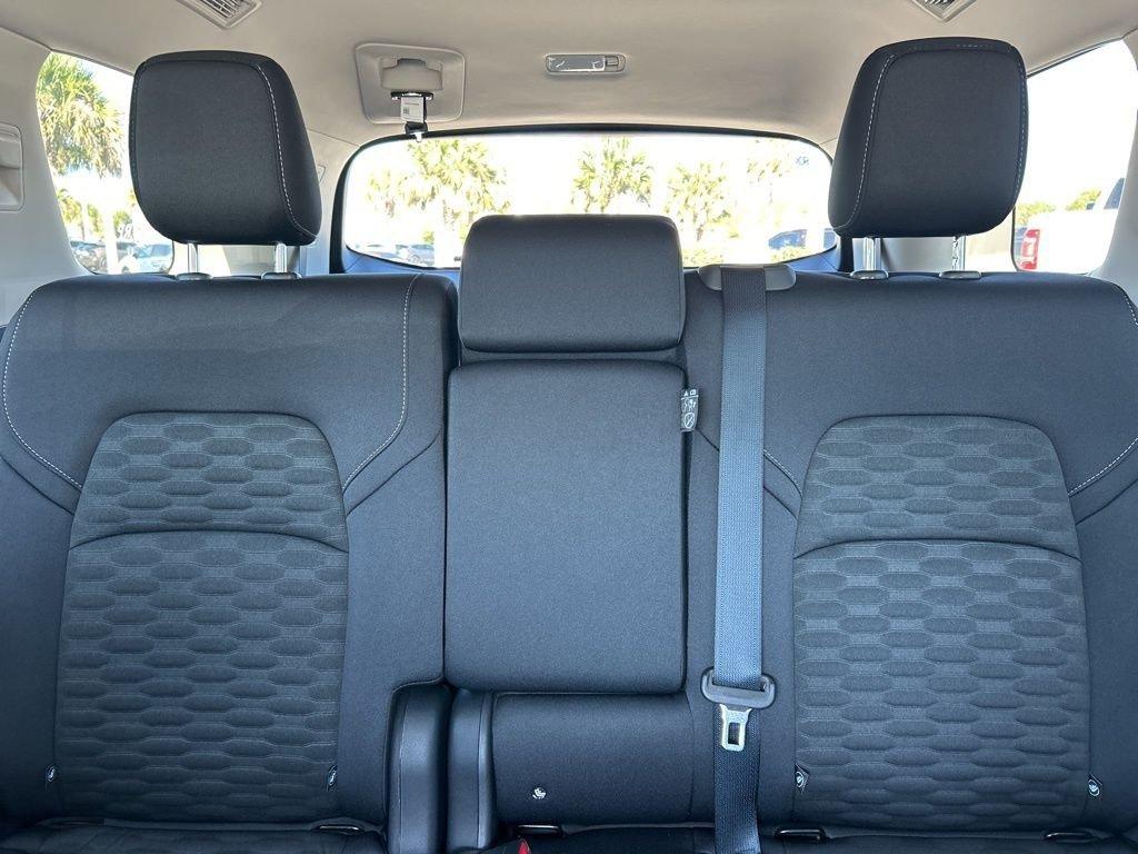 Nissan Pathfinder Sv - Thumbnail 15