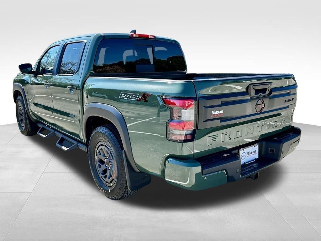 Nissan Frontier Crew Cab Pro-X® - Thumbnail 9