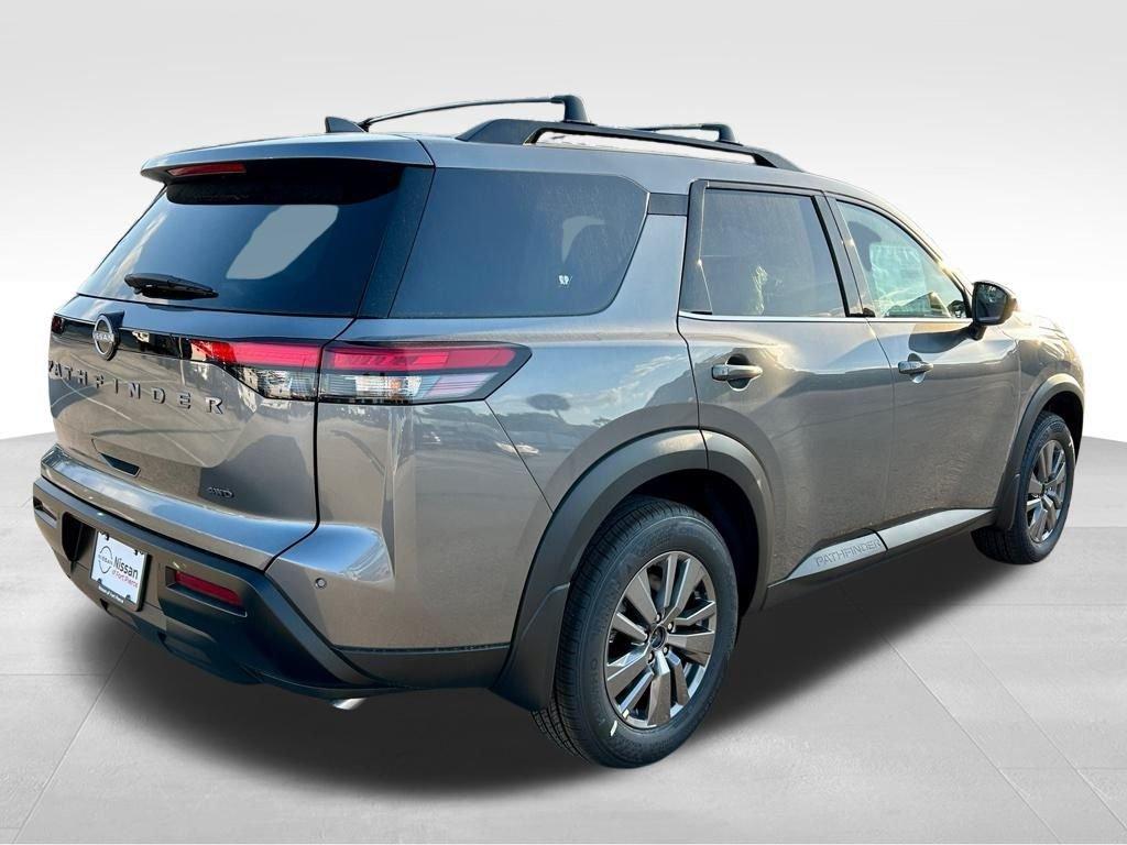 Nissan Pathfinder Sv - Thumbnail 6