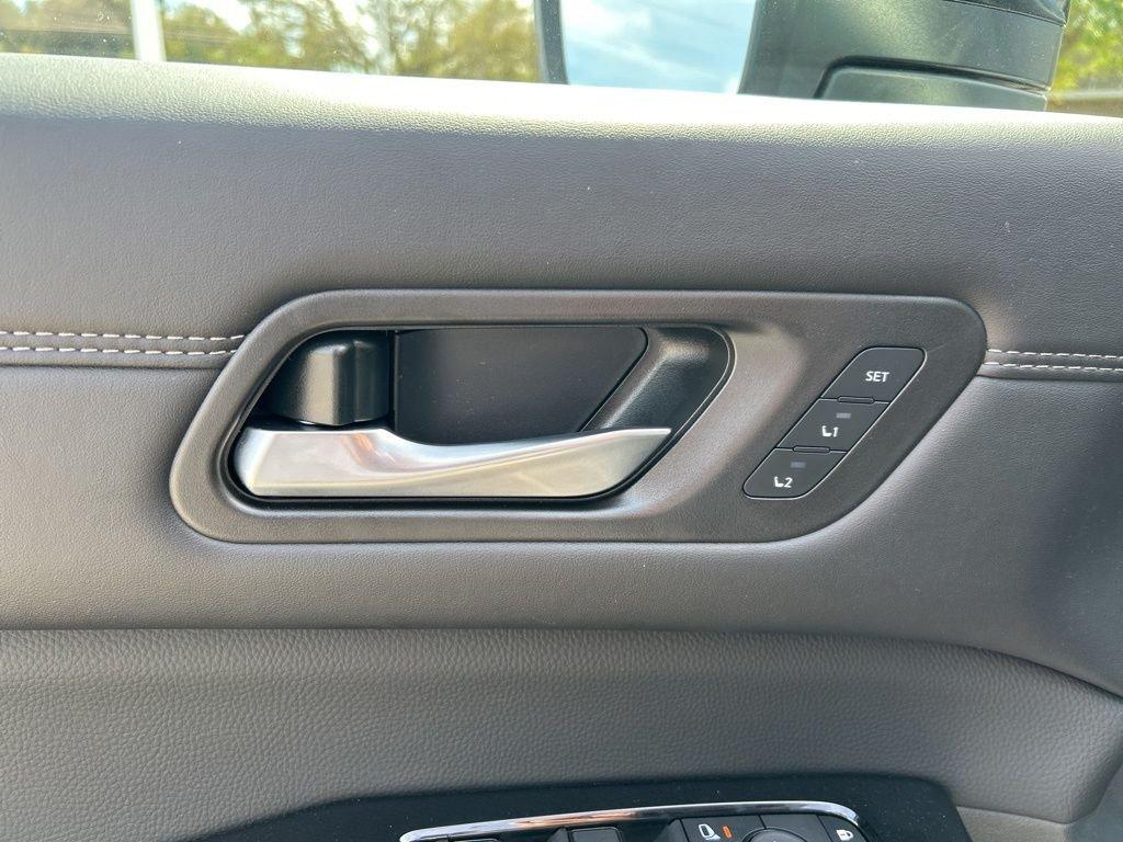 Nissan Pathfinder Platinum - Thumbnail 20