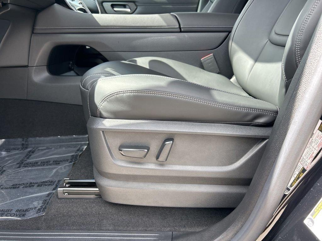 Nissan Armada Sv - Thumbnail 12