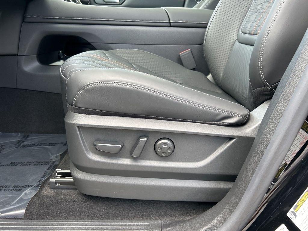 Nissan Armada Pro-4X® - Thumbnail 12