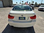 Bmw 3-Series 328I - Thumbnail 3