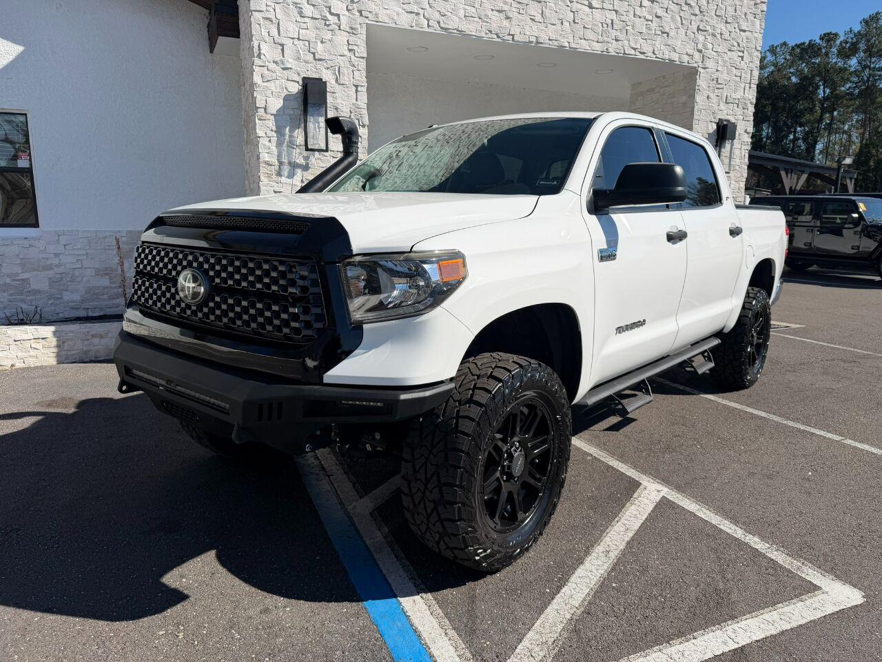 Toyota Tundra 4WD - Thumbnail 3