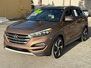 Hyundai Tucson Limited - Thumbnail 2