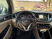 Hyundai Tucson Limited - Thumbnail 4