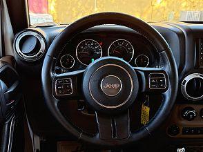 Jeep Wrangler Unlimited Sahara - View 1