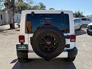 Jeep Wrangler Unlimited Sahara - Thumbnail 4