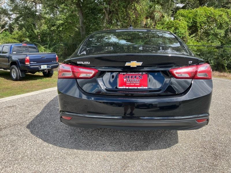 Chevrolet Malibult - Thumbnail 5