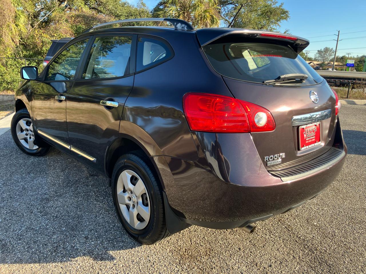 Nissan Rogue Selects 2Wd - Thumbnail 4