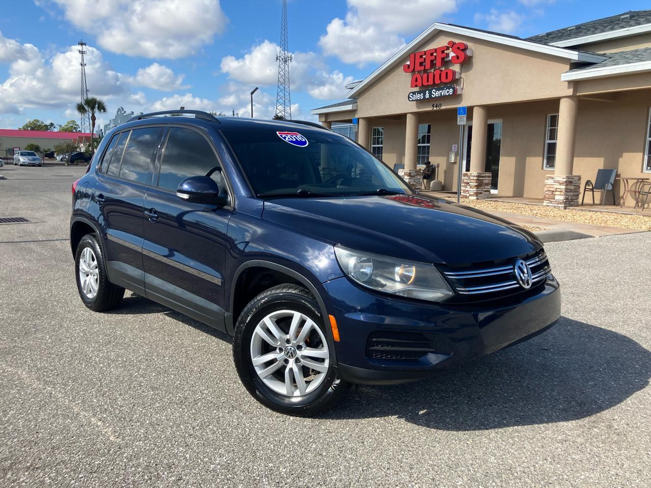 Volkswagen Tiguans - Thumbnail 8