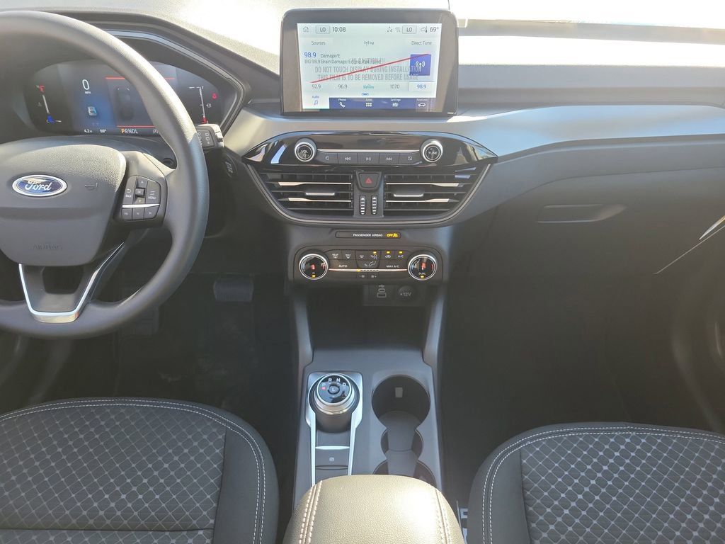 Ford Escape - Thumbnail 17