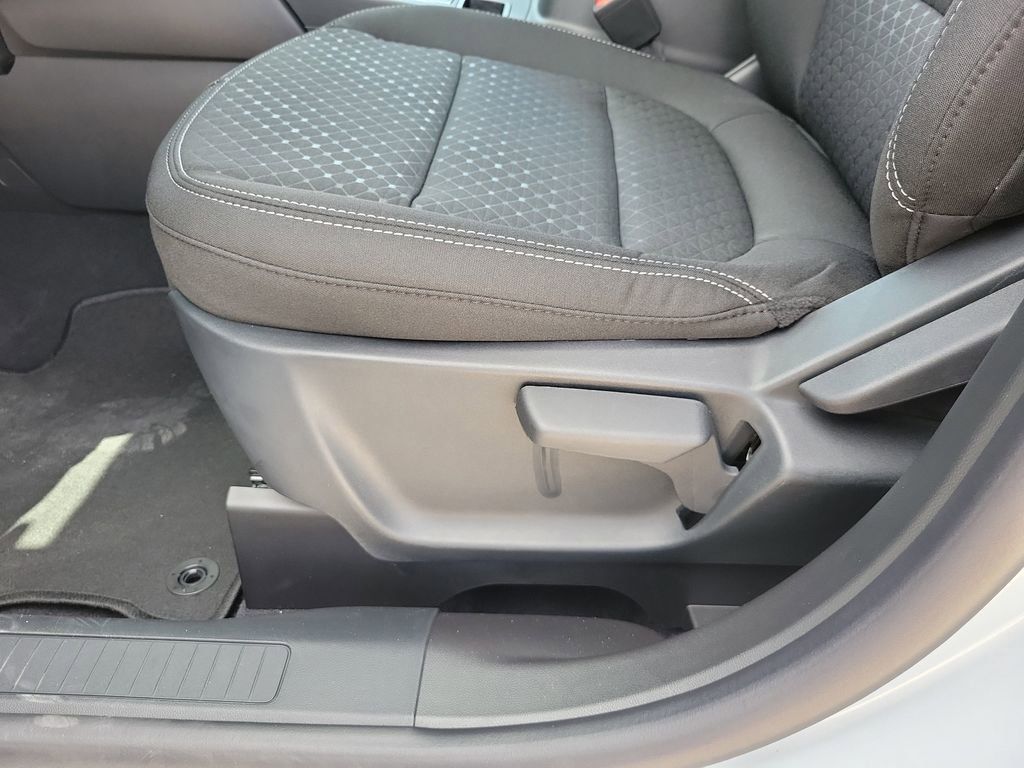 Ford Escape - Thumbnail 20