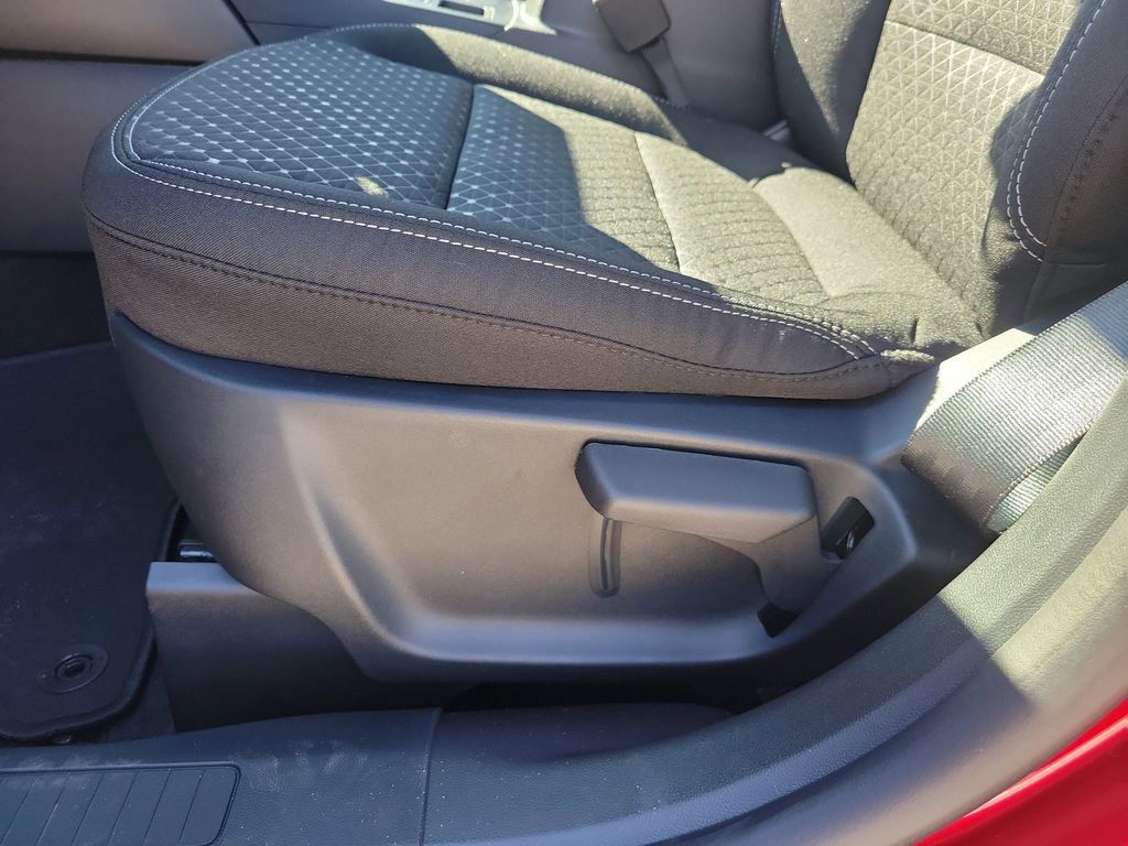 Ford Escape - Thumbnail 20