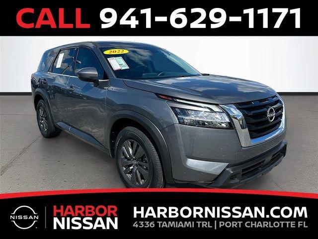 Nissan Pathfinder - View 1