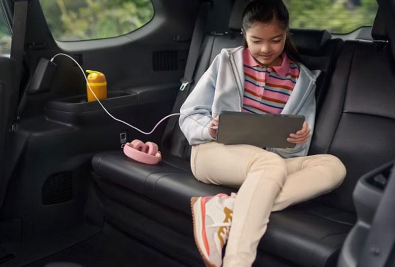 Toyota Grand Highlander For Sale In Venice, Fl - Thumbnail 4