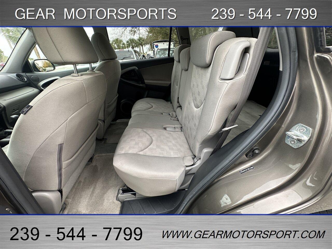 Toyota Rav4 - Thumbnail 17