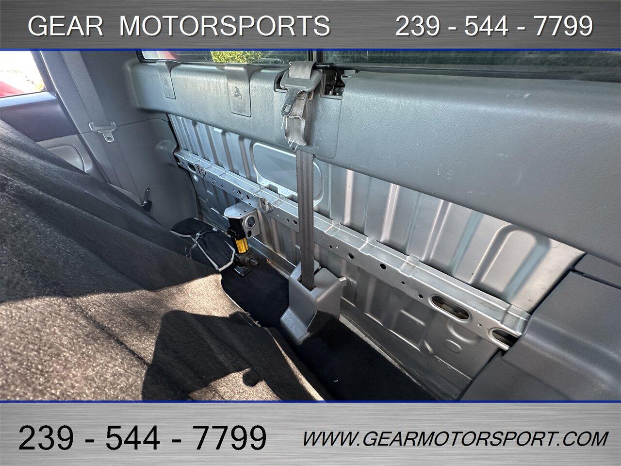 Toyota Tacoma - Thumbnail 20