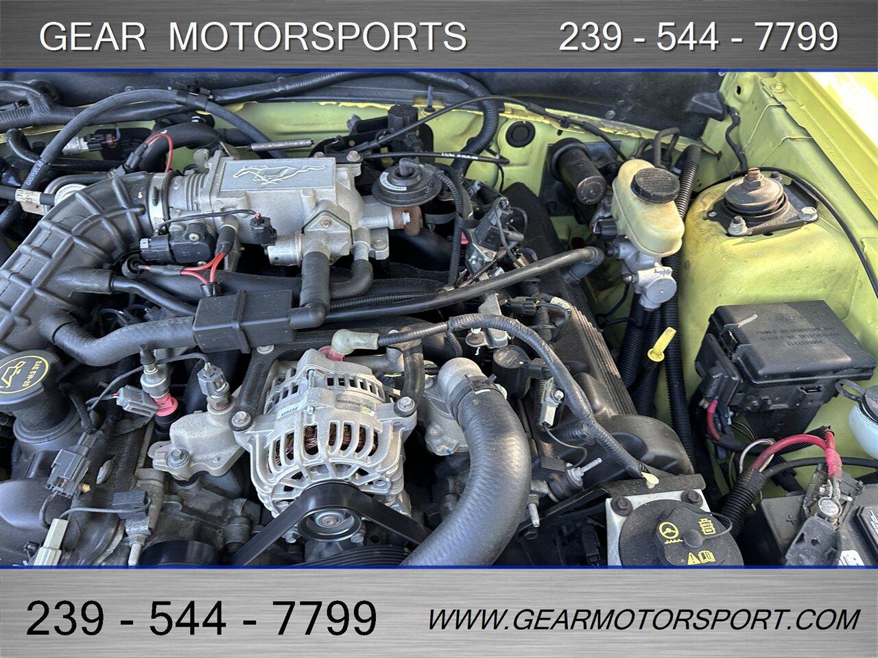 Ford Mustang Gt Premium - Thumbnail 16