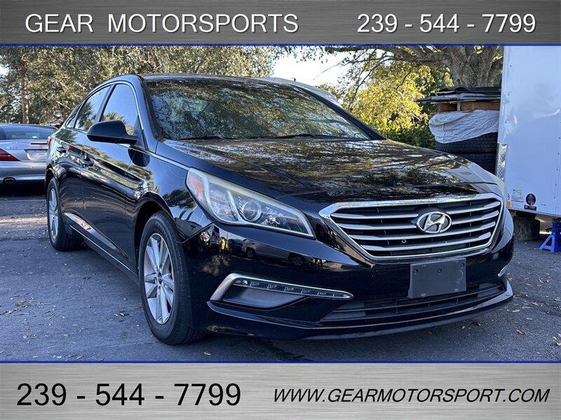 Hyundai Sonata Se - View 1