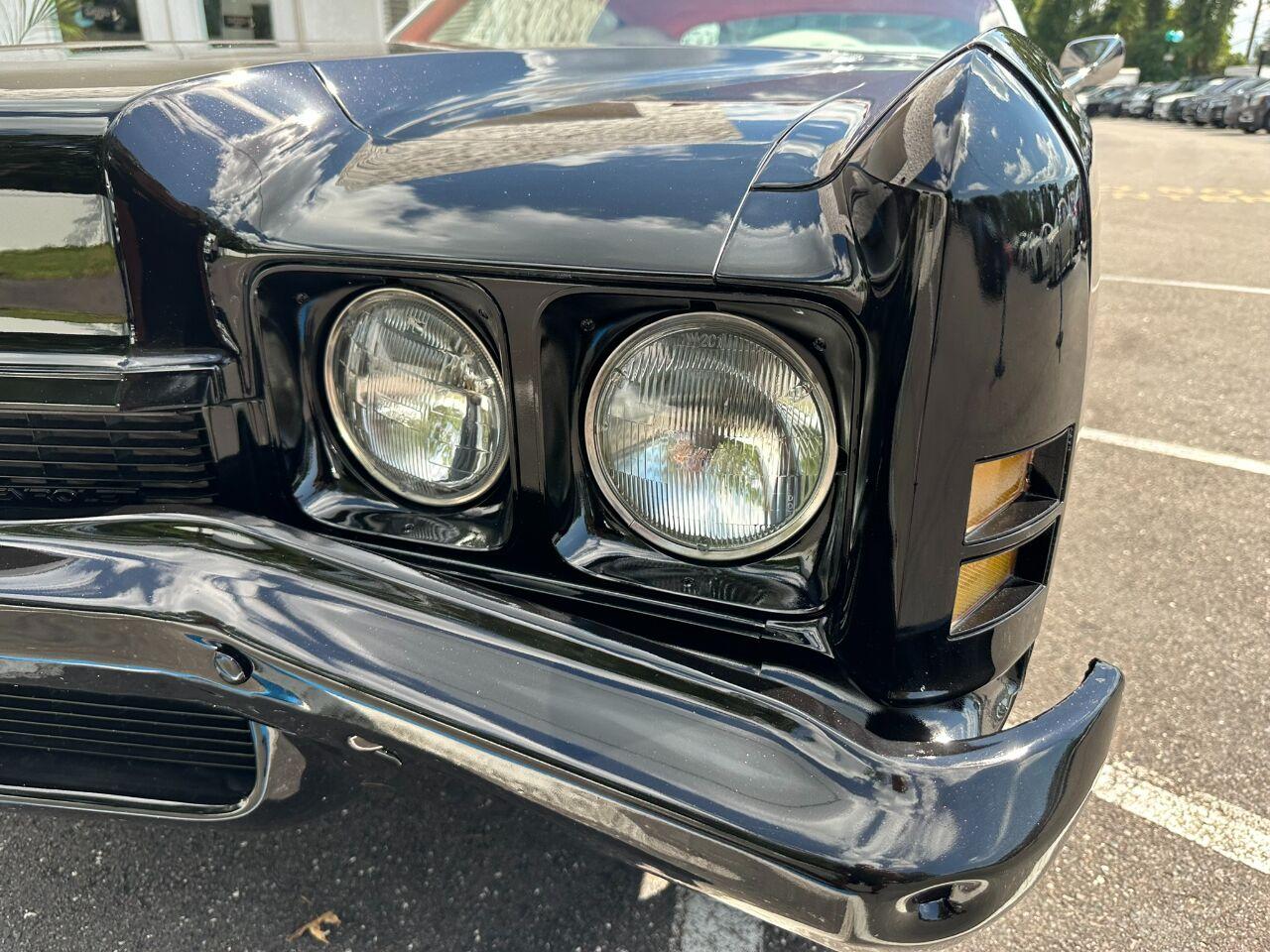 Chevrolet Impala - Thumbnail 6