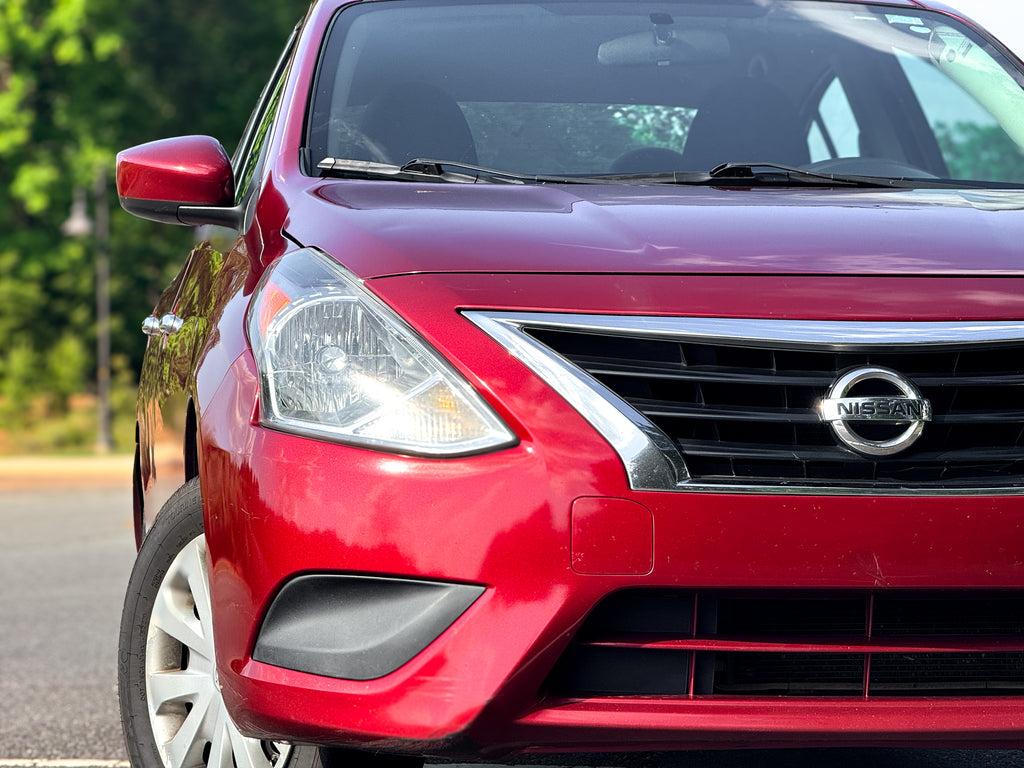 Nissan Versa - Thumbnail 4