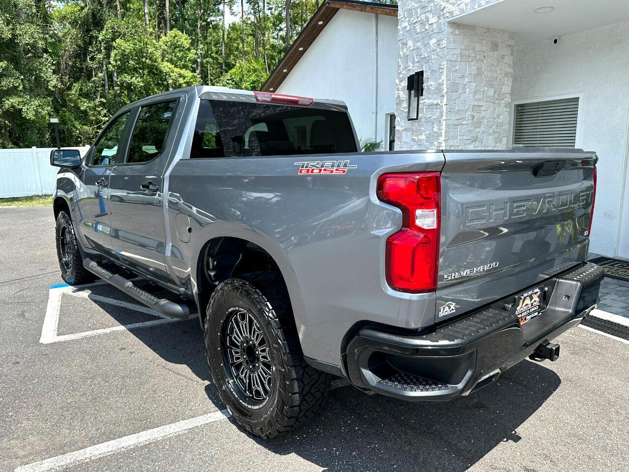 Chevrolet Silverado 1500 - Thumbnail 17