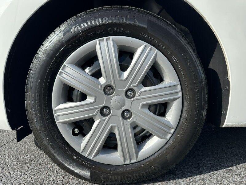 Kia Rio - Thumbnail 11