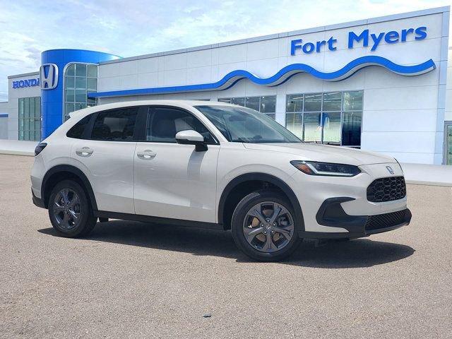 Honda Hr-V Lx Awd - Thumbnail 2